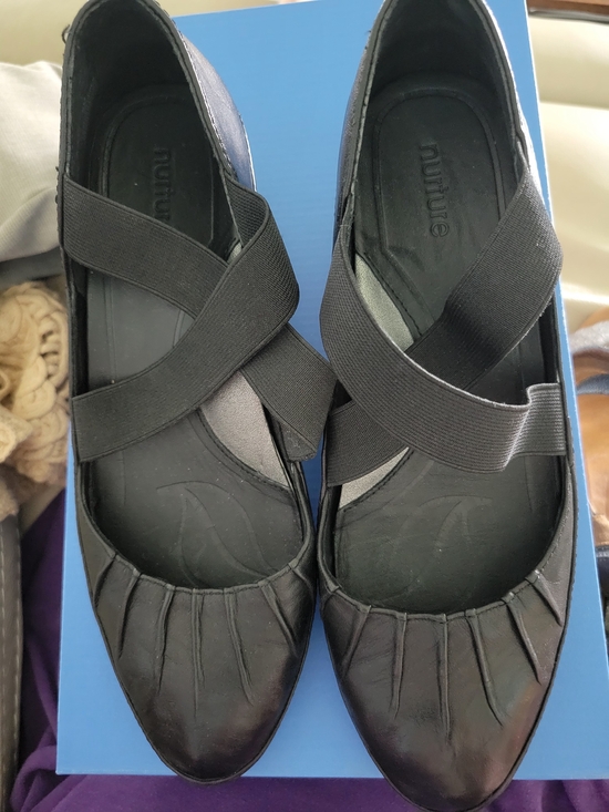 Nurture by Lamaze Shoes - Nurture by Lamaze Black Cross-Strap Ballet Flats with Pleated Toe